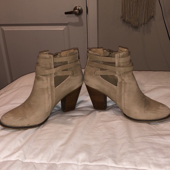 Call it spring Booties - Picture 8 of 8